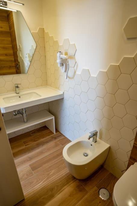 Aquamar Bed And Breakfast Crotone Eksteriør bilde